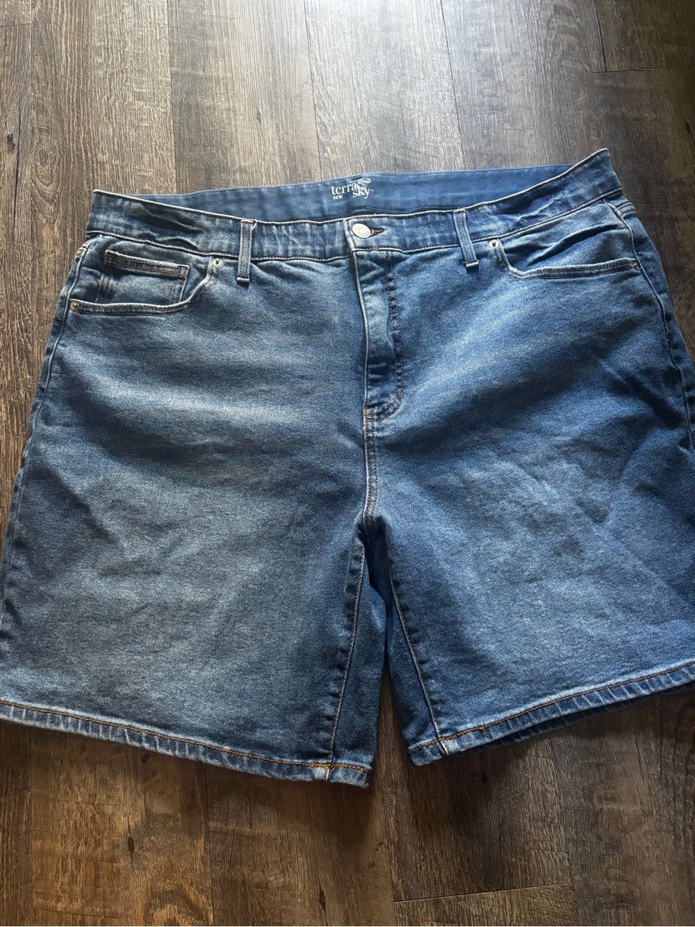 Terra & Sky Faded Blue Denim Relaxed-Fit Jean Shorts